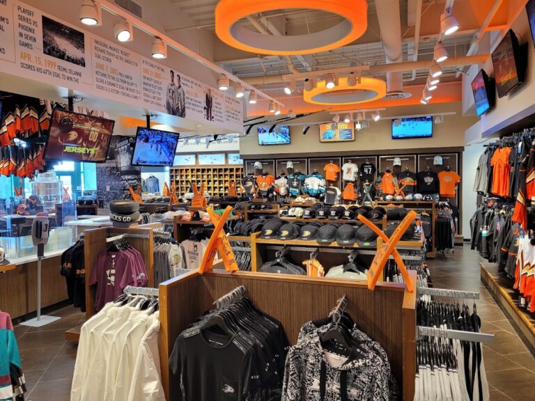 anaheim ducks team store anaheim 92806 768x576