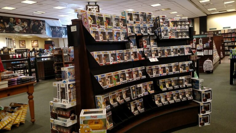 barnes noble casas adobes 85741 768x432