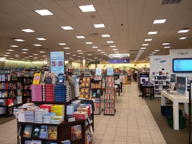 barnes noble fairbanks 99701 768x576