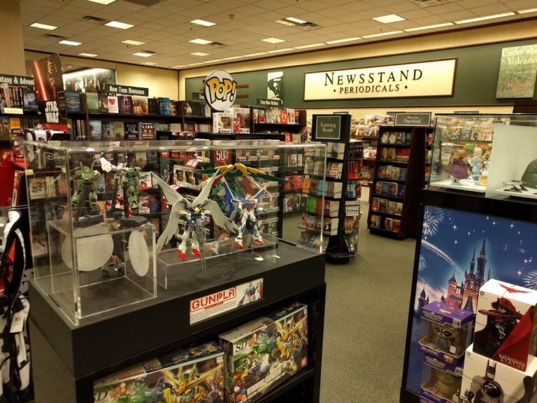 barnes noble little rock 11500 768x576