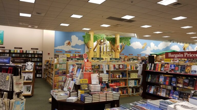 barnes noble mandeville 70471 768x432
