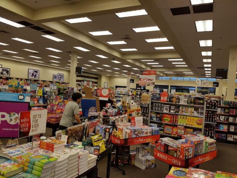 books a million kissimmee 34741 768x576