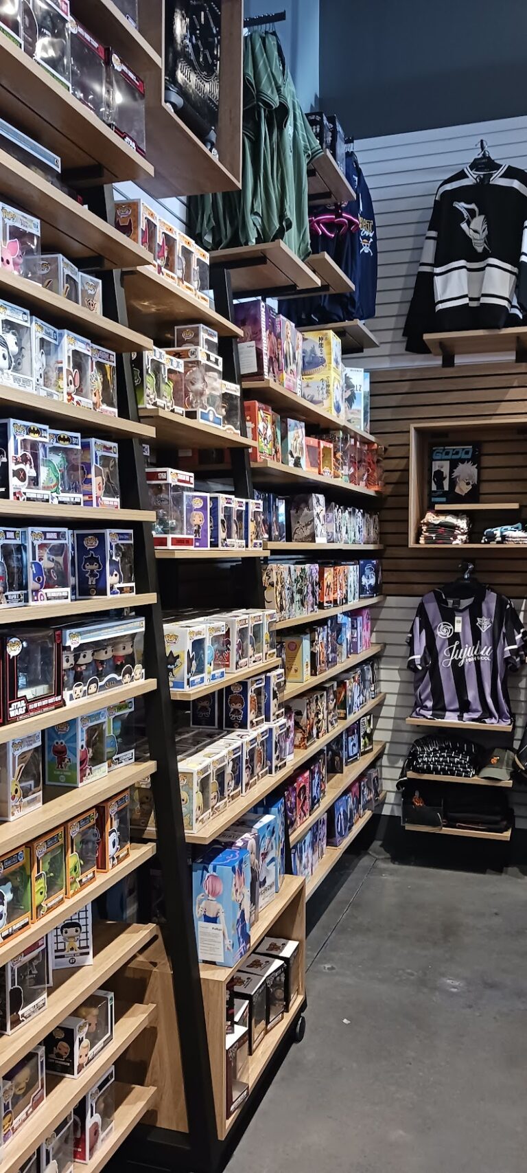 boxlunch alafaya 32828 768x1708