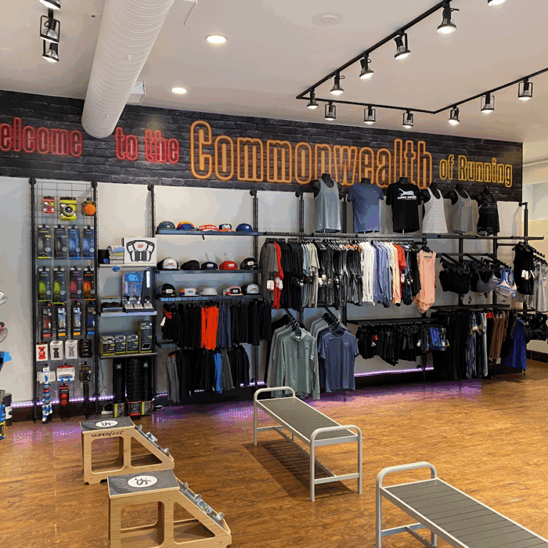 commonwealth running company evanston 60201 768x767
