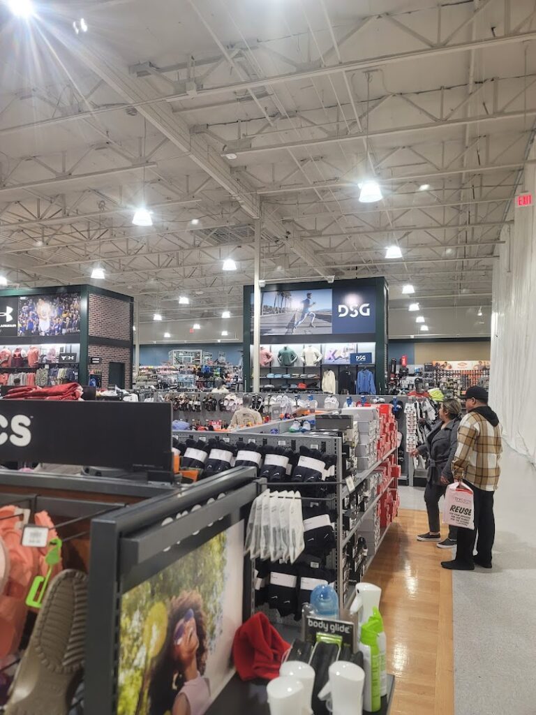dick s sporting goods eastvale 12399 768x1024