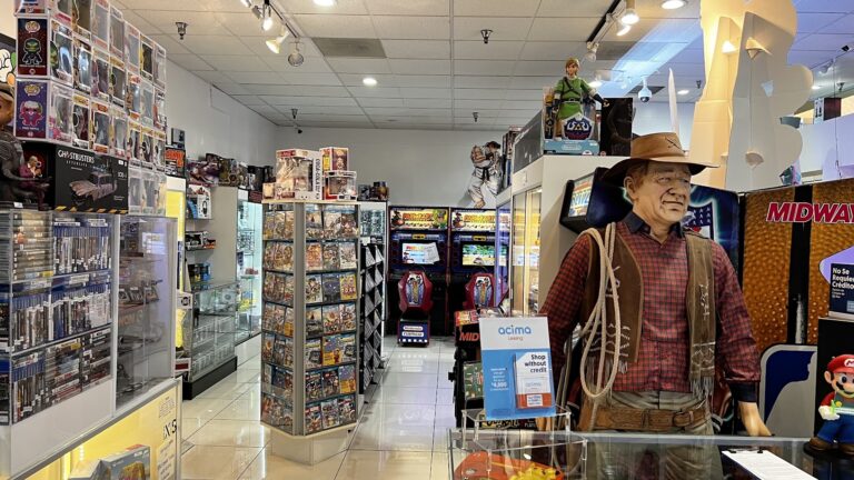 gamers warehouse casas adobes 85705 768x432