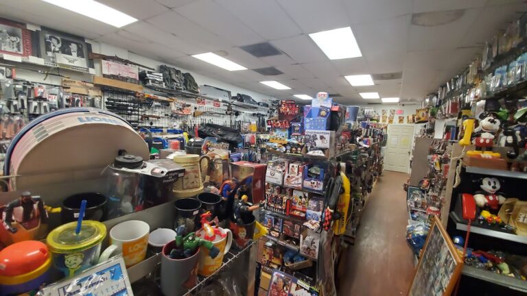 guns n comics sanford 32771 768x432