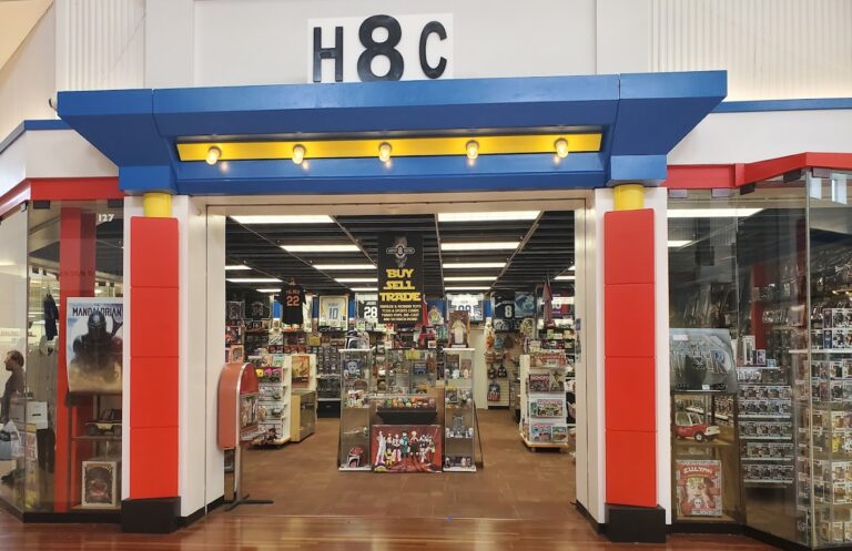 happy 8 collectibles waukegan 60031 768x497