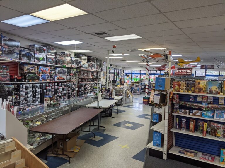 hobbytown redmond 98052 768x576