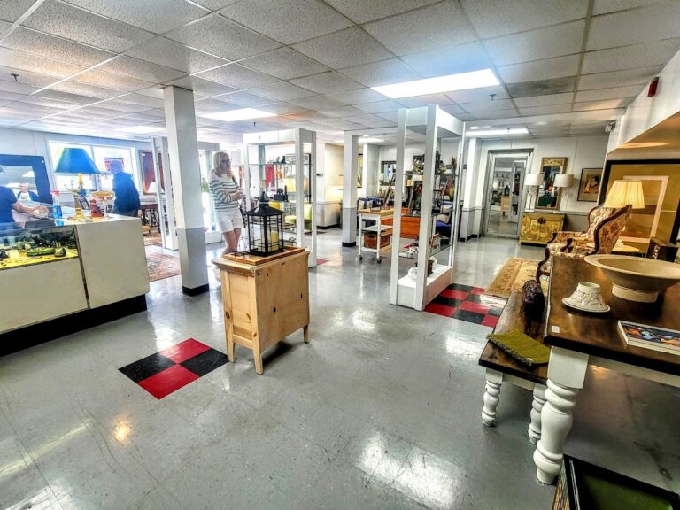 jackpot consignments and estate sales michigan city 46360 768x576