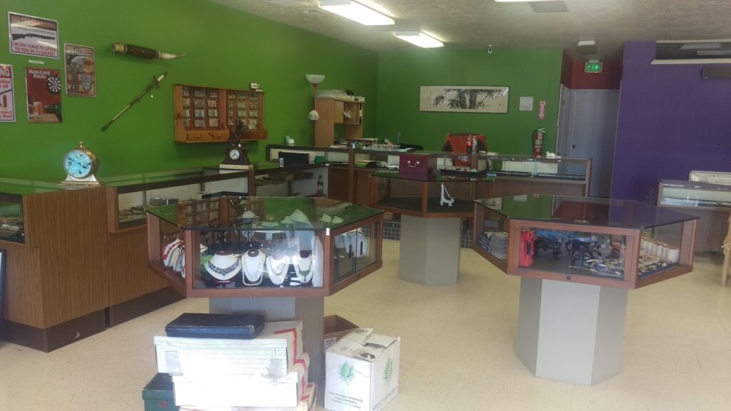 kei s collectables layton 84041 1024x576