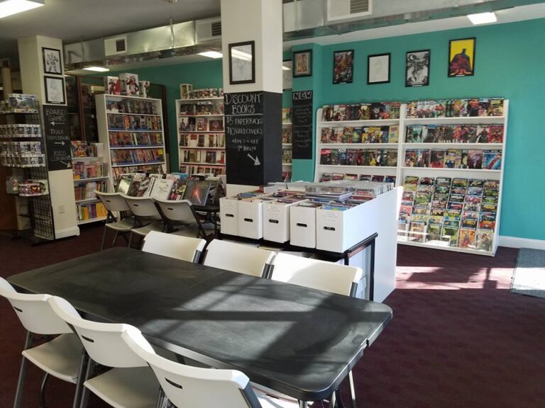 manifest comics bayonne 07002 768x576