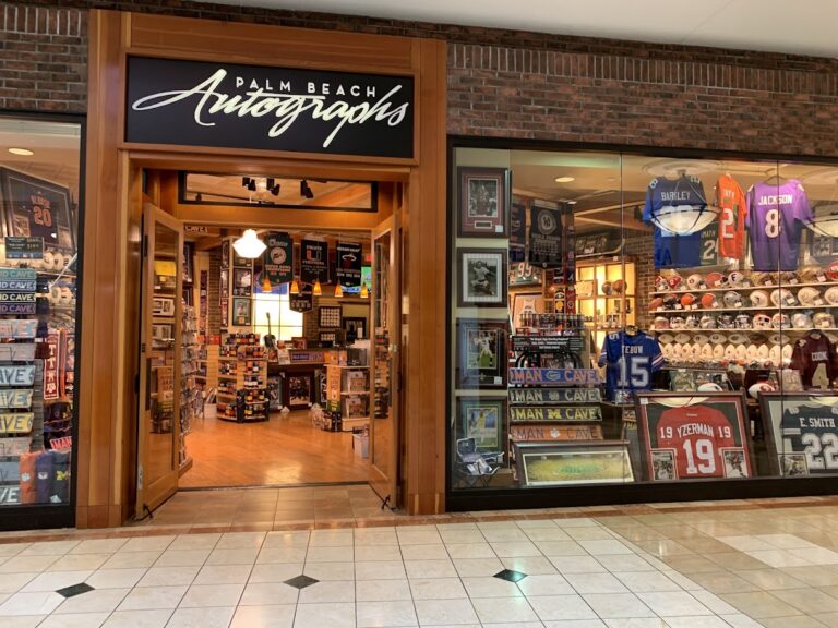 palm beach autographs wellington 10300 768x576