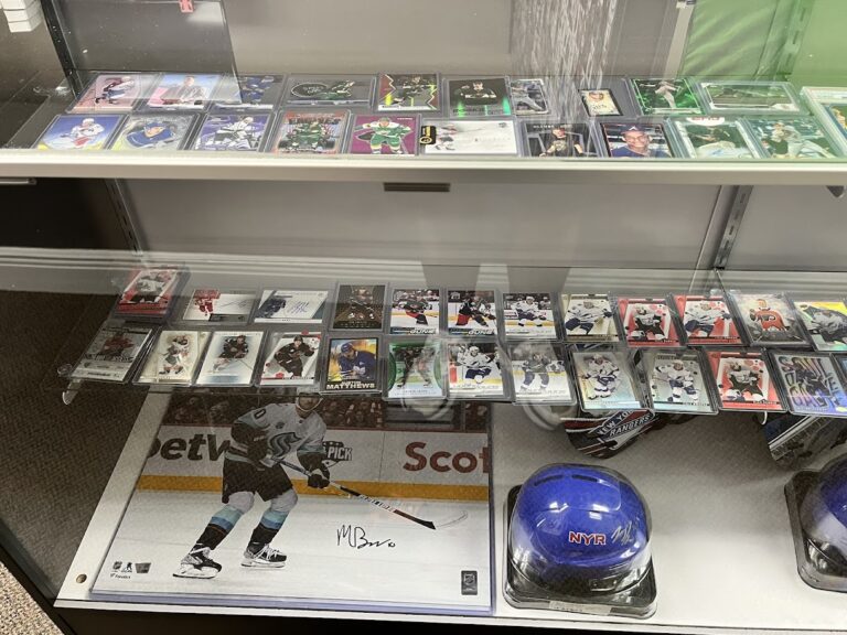 pinellas sports cards memorabilia largo 11419 768x576