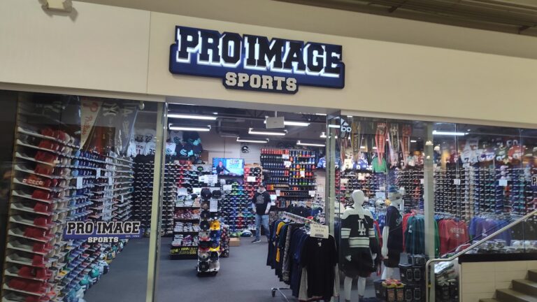 pro image sports the outlet collection seattle auburn 98001 768x432