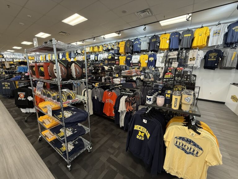 rally house maple village crossing ann arbor 48103 768x576