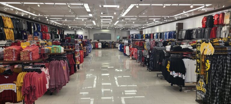 rally house plaza at jordan creek west des moines 50266 768x346