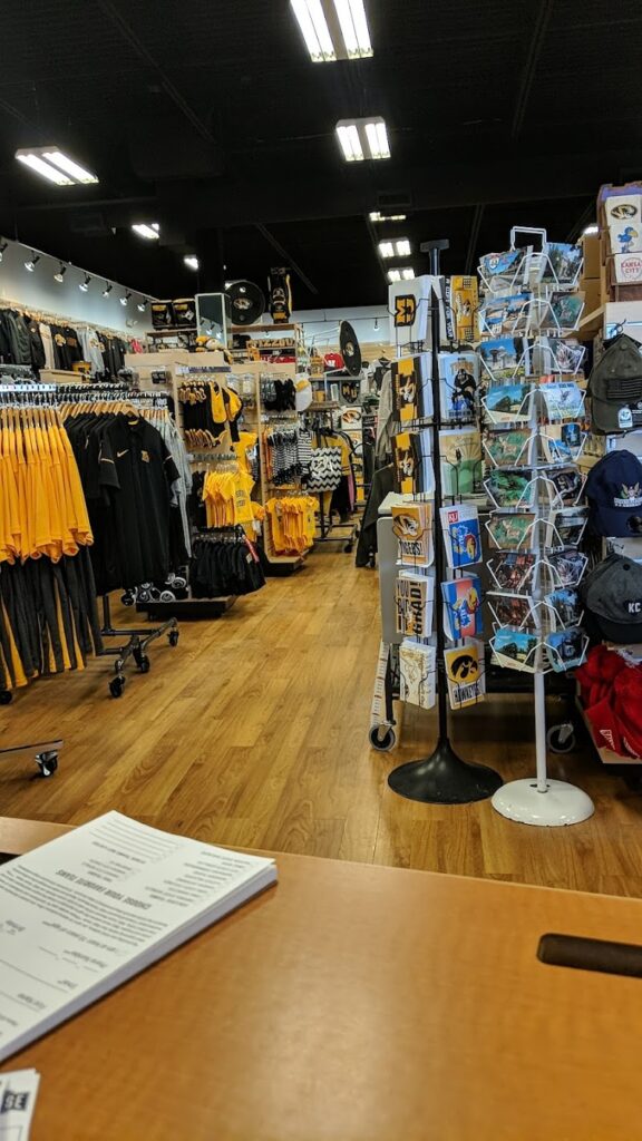 rally house st joseph shoppes at north village st joseph 64506 576x1024