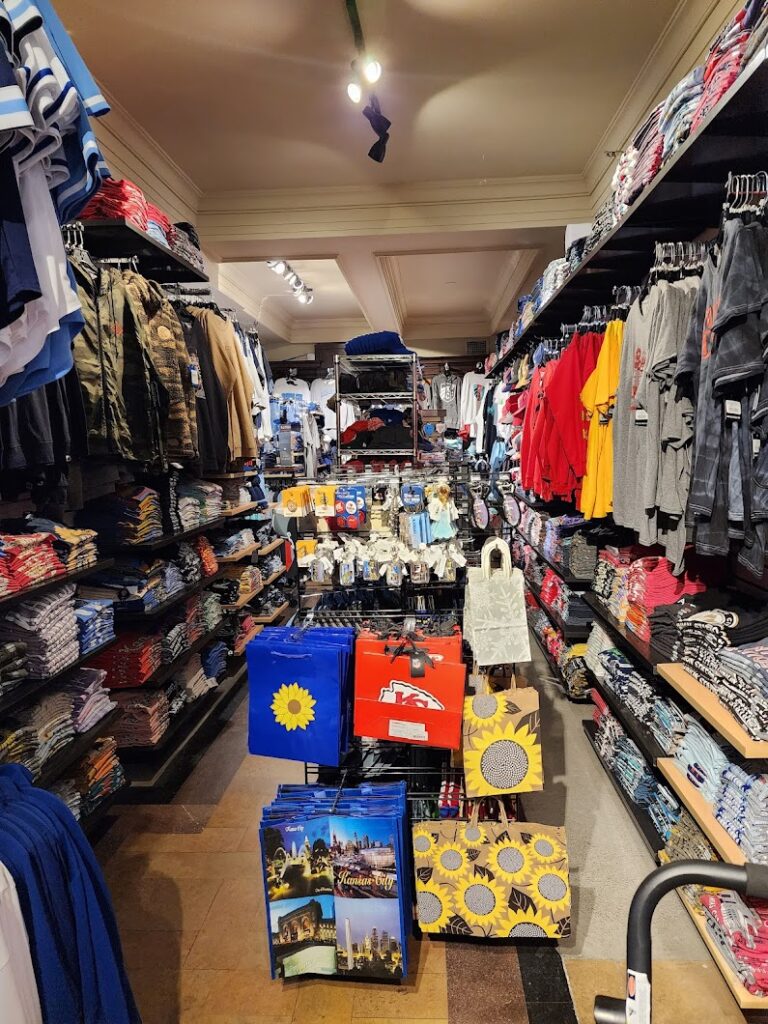 rally house union station kansas city 64108 768x1024