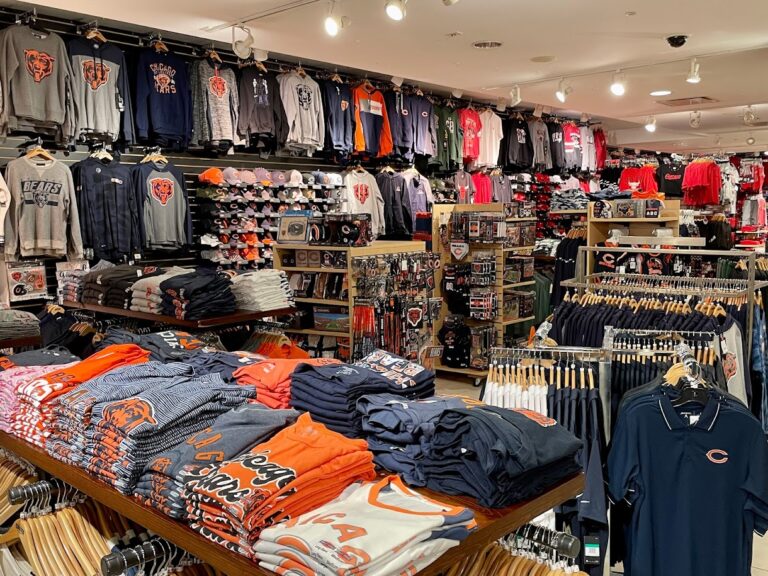 rally house woodfield mall schaumburg 60173 768x576