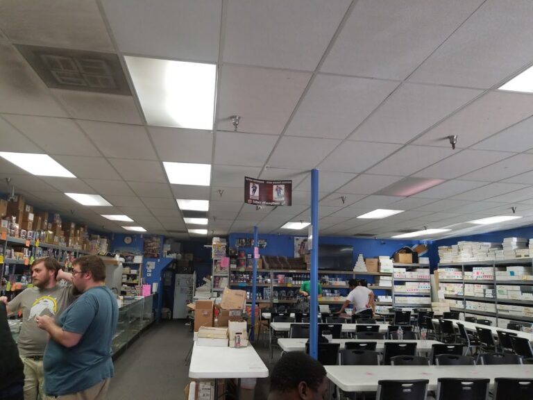 showtime sports cards and gaming tempe 85282 768x576