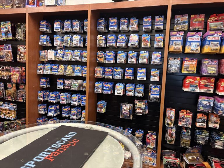 sportscard fanatic boise 83714 768x576