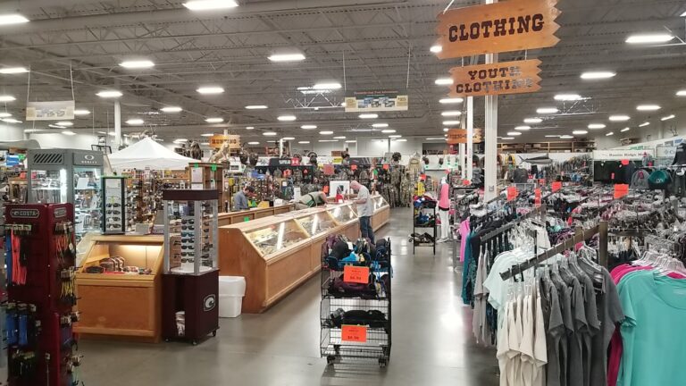 sportsman s warehouse casas adobes 85741 768x432