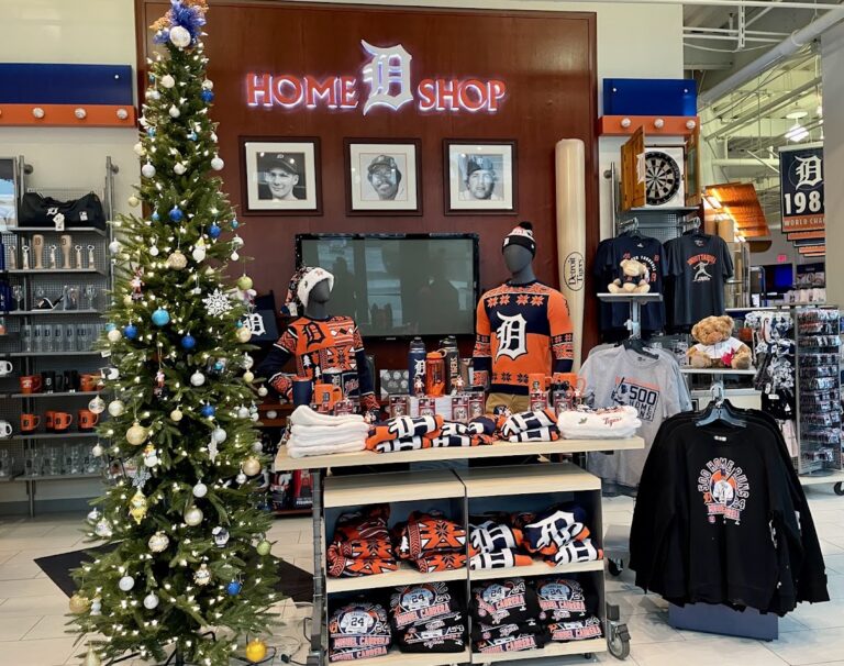 the d shop detroit 48201 768x606