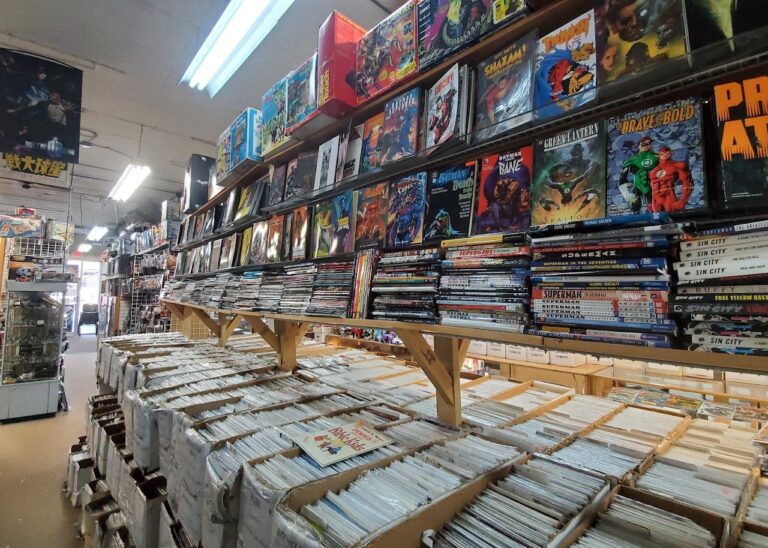 time travelers comics cards collectibles royal oak 48072 768x548