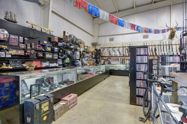 usa loans pawn shop little rock 72209 768x512