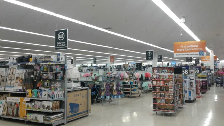 walmart supercenter compton lynwood 90221 768x432