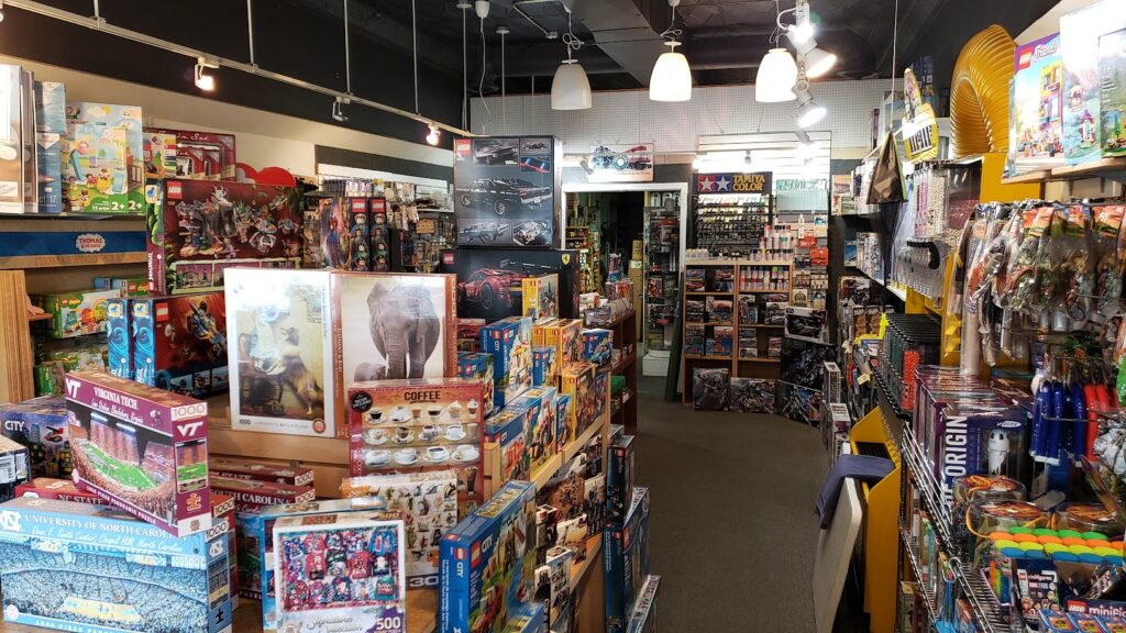 whistle stop toy hobby alexandria 22302 1024x576