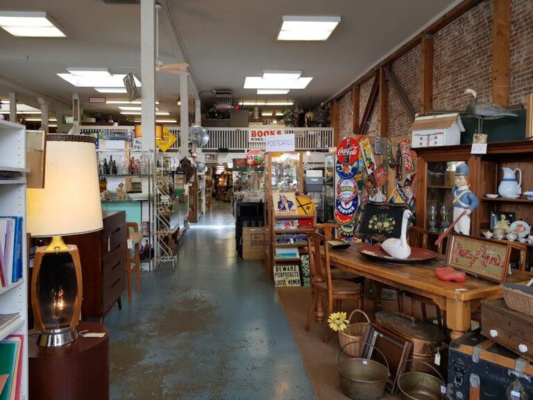 whistlestop antiques santa rosa 95401 768x576