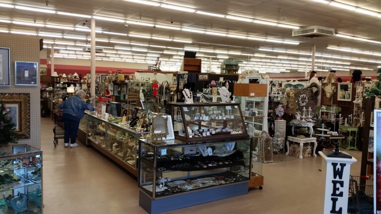 wildwood antique mall of wildwood the villages 34785 768x432
