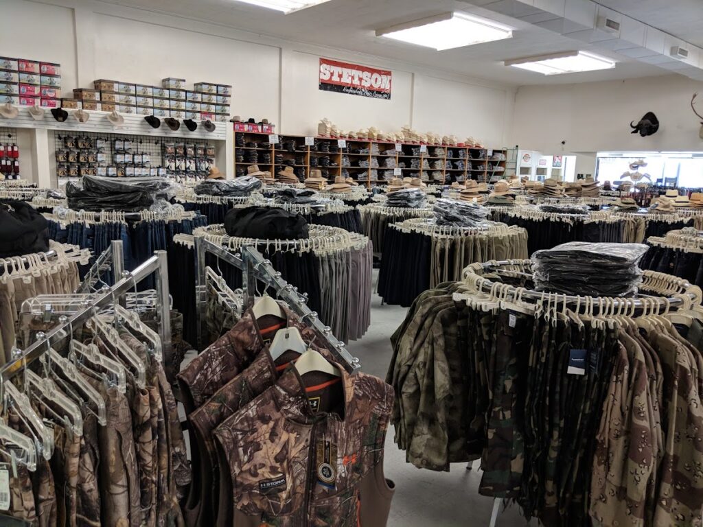 yellow mart stores indio 82740 1024x768